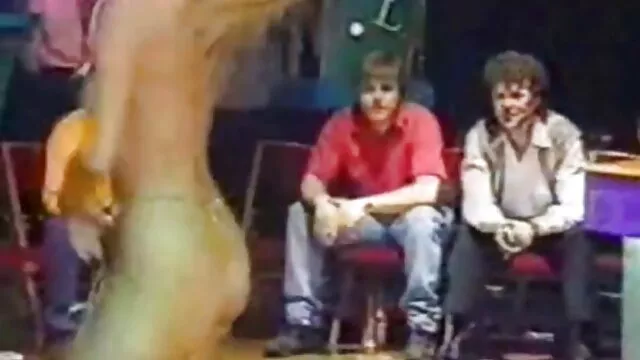 Bây giờ nó đau. game xxx nhat ban