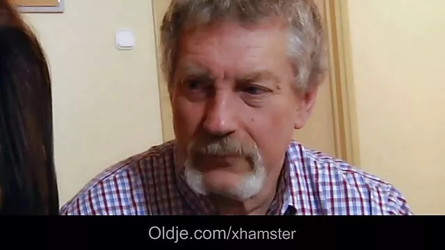 Con búp-Liv Christina tro choi nhat ban xxx